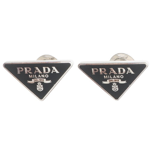 プラダ PRADA 三角ロゴプレートシンボルシルバーピアス 1J0720